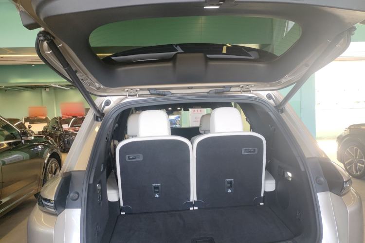 Used Li Auto L8 2024 Max Trunk