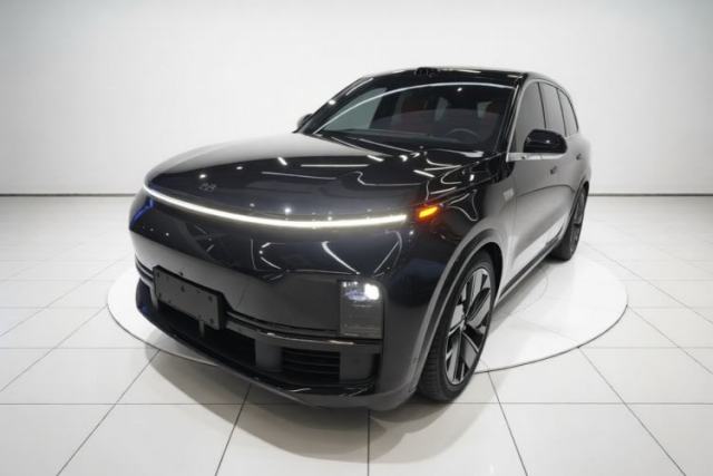 Used Li Auto L8 2025 Max Smart Refresh Edition