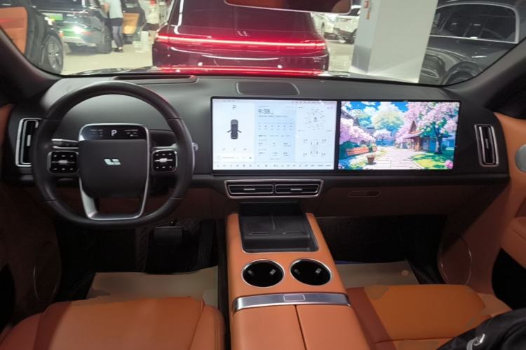 Used Li Auto L8 2025 Max Smart Refresh Edition Center Console