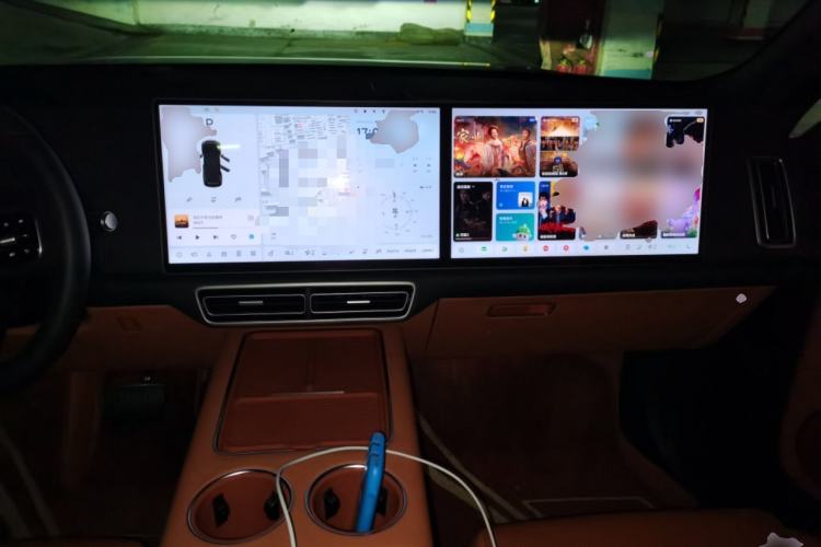 Used Li Auto L8 2025 Max Smart Refresh Edition Center Console
