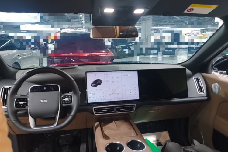 Used Li Auto L8 2025 Max Smart Refresh Edition Center Console