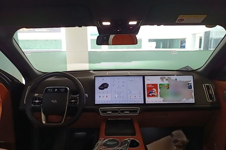 Used Li Auto L8 2025 Max Smart Refresh Edition Center Console