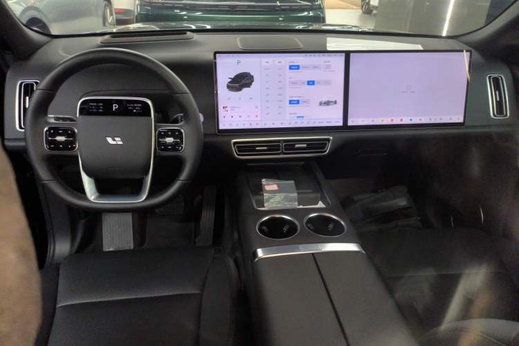 Used Li Auto L8 2025 Ultra Smart Refreshed Edition Center Console