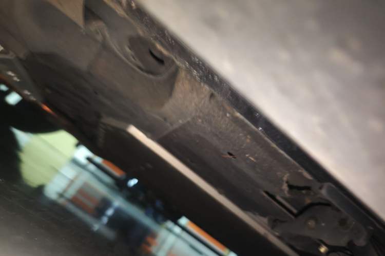 Used Li Auto L8 2025 Pro Smart Refresh Edition Chassis Front Left