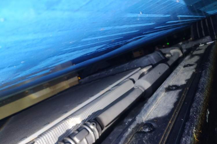 Used Li Auto L8 2025 Pro Smart Refresh Edition Chassis Front Right