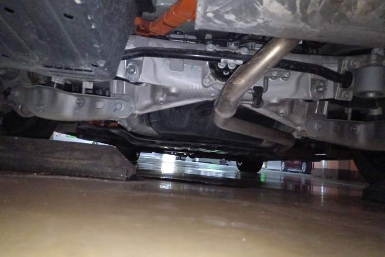 Used Li Auto L8 2025 Pro Smart Refresh Edition Chassis Rear