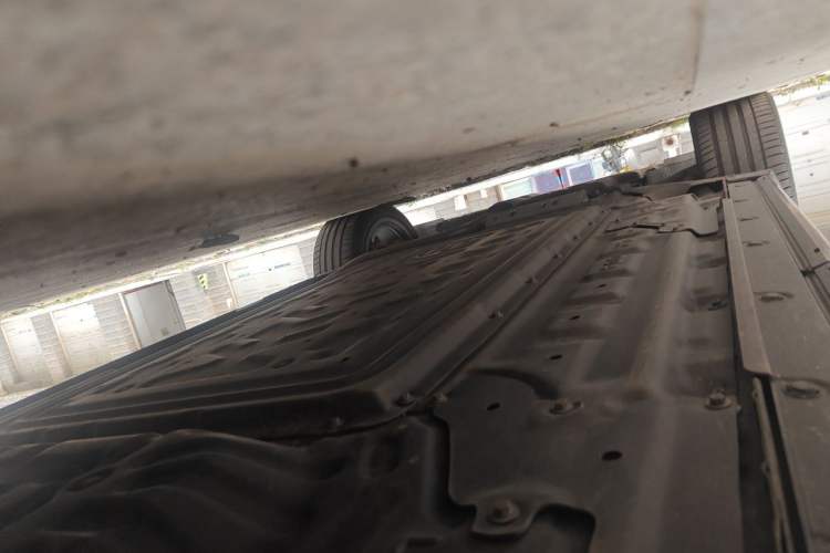 Used Li Auto L8 2025 Max Smart Refresh Edition Chassis Rear Left
