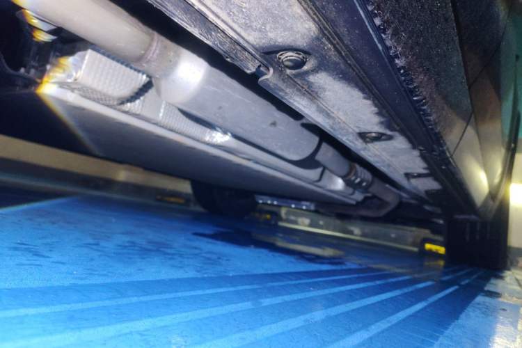 Used Li Auto L8 2025 Pro Smart Refresh Edition Chassis Rear Right