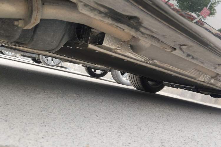 Used Li Auto L8 2025 Pro Smart Refresh Edition Chassis Rear Right