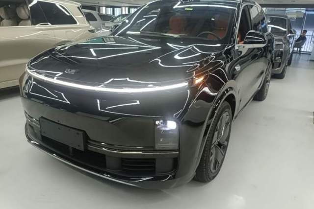 Used Li Auto L8 2025 Max Smart Refresh Edition