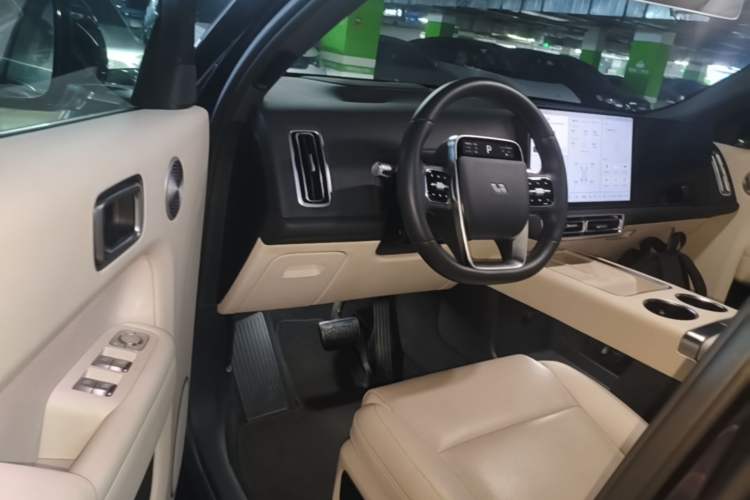 Used Li Auto L8 2025 Ultra Smart Refreshed Edition Driver Seat