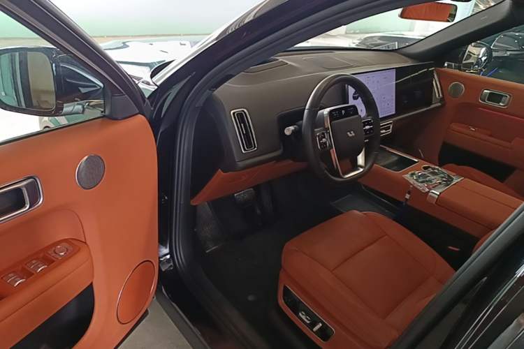 Used Li Auto L8 2025 Max Smart Refresh Edition Driver Seat