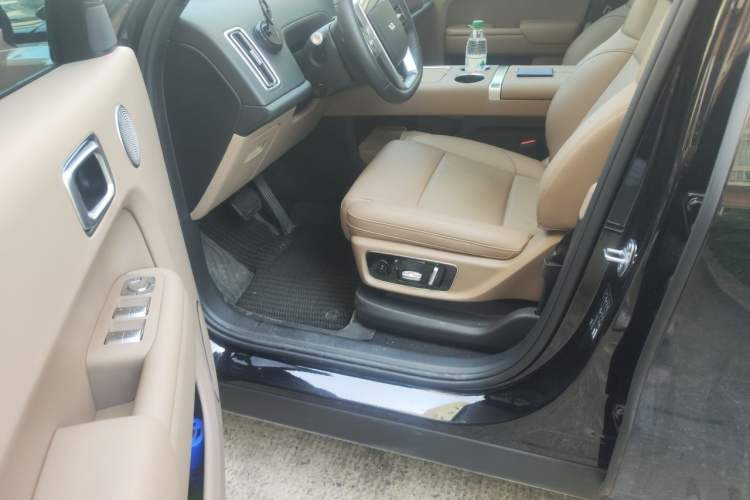 Used Li Auto L8 2025 Max Smart Refresh Edition Driver Seat