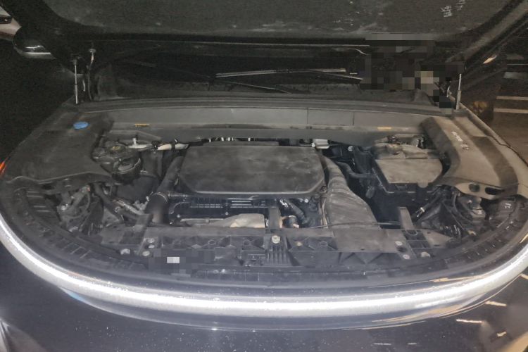 Used Li Auto L8 2025 Max Smart Refresh Edition Engine Bay