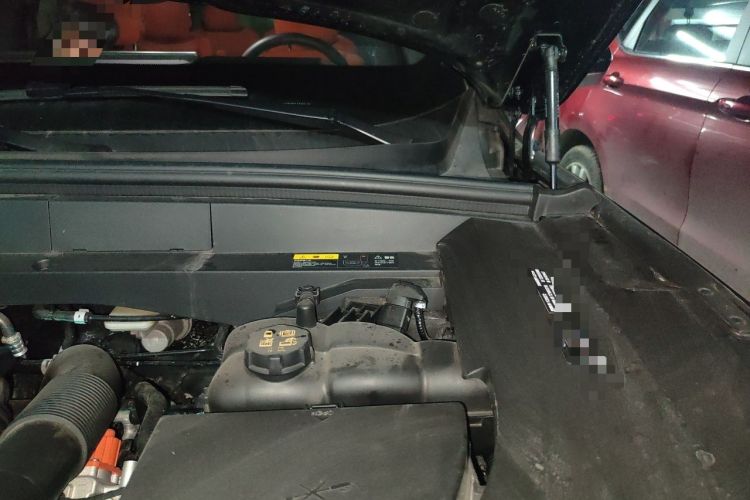Used Li Auto L8 2025 Max Smart Refresh Edition Engine Bay Left