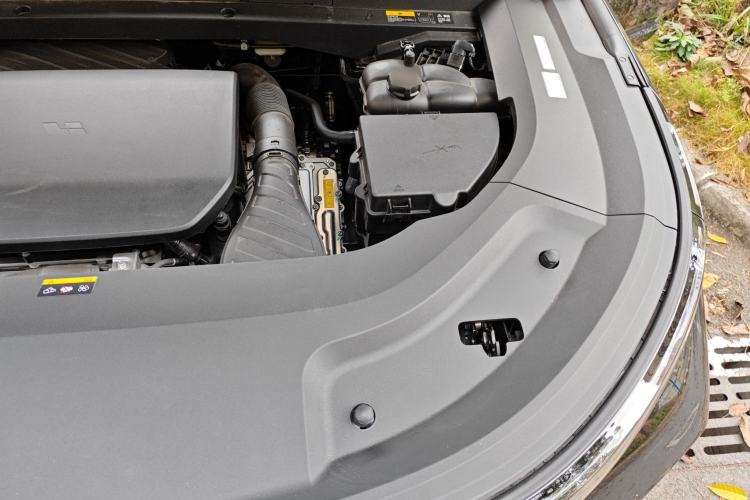 Used Li Auto L8 2025 Max Smart Refresh Edition Engine Bay Left