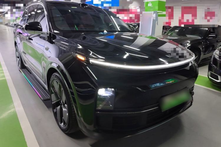 Used Li Auto L8 2025 Pro Smart Refresh Edition Exterior 1