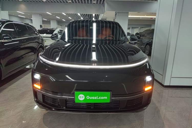 Used Li Auto L8 2025 Max Smart Refresh Edition Front