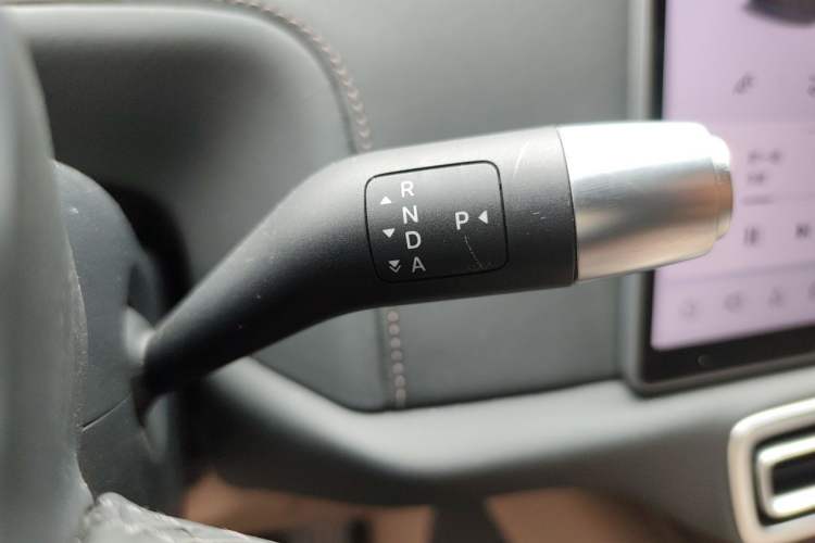 Used Li Auto L8 2025 Max Smart Refresh Edition Gear Lever