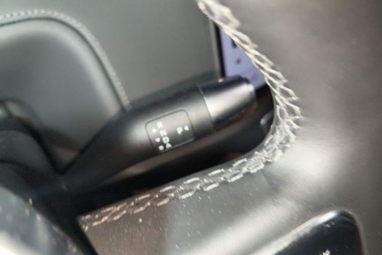 Used Li Auto L8 2025 Max Smart Refresh Edition Gear Lever