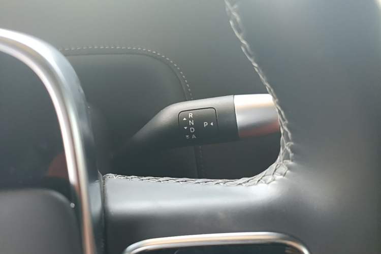Used Li Auto L8 2025 Ultra Smart Refreshed Edition Gear Lever