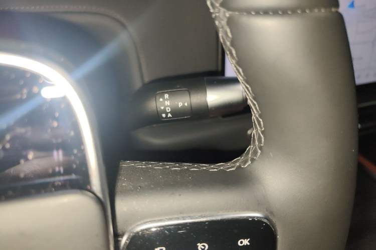 Used Li Auto L8 2025 Max Smart Refresh Edition Gear Lever
