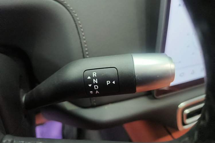Used Li Auto L8 2025 Max Smart Refresh Edition Gear Lever