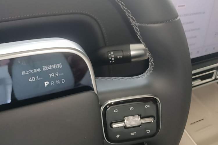 Used Li Auto L8 2025 Max Smart Refresh Edition Gear Lever