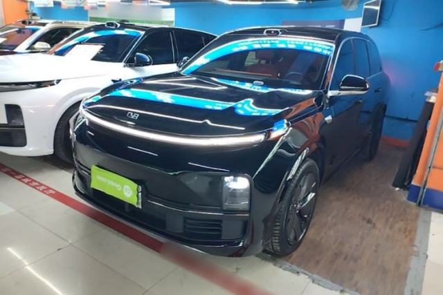 Used Li Auto L8 2025 Max Smart Refresh Edition