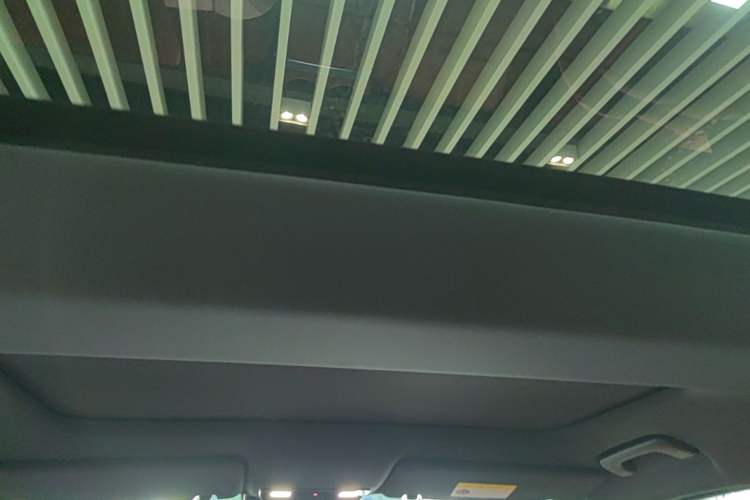 Used Li Auto L8 2025 Max Smart Refresh Edition Headliner