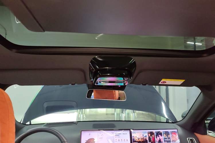 Used Li Auto L8 2025 Pro Smart Refresh Edition Headliner