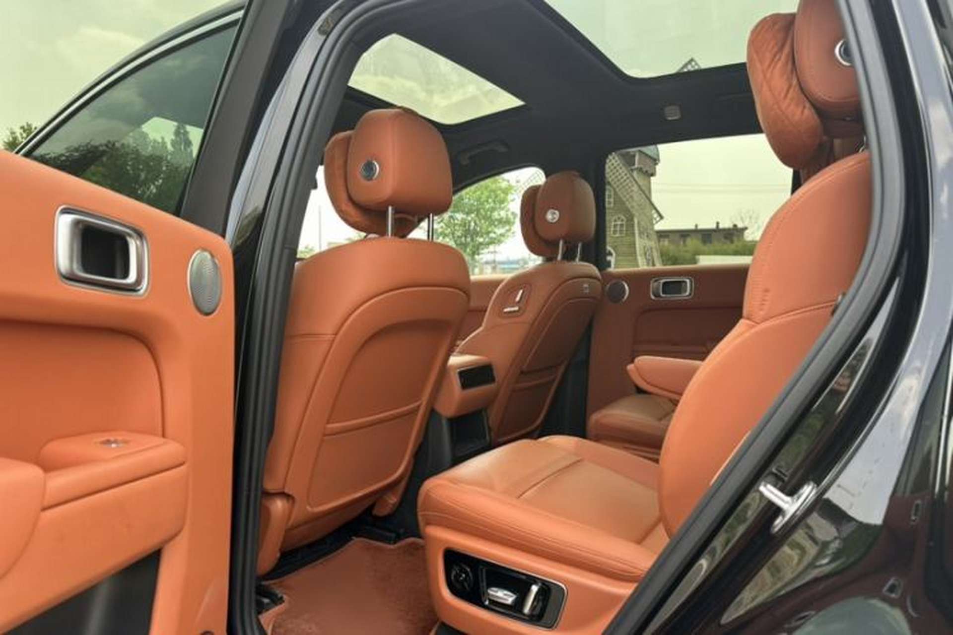 Used Li Auto L8 2025 Pro Smart Refresh Edition Interior 3