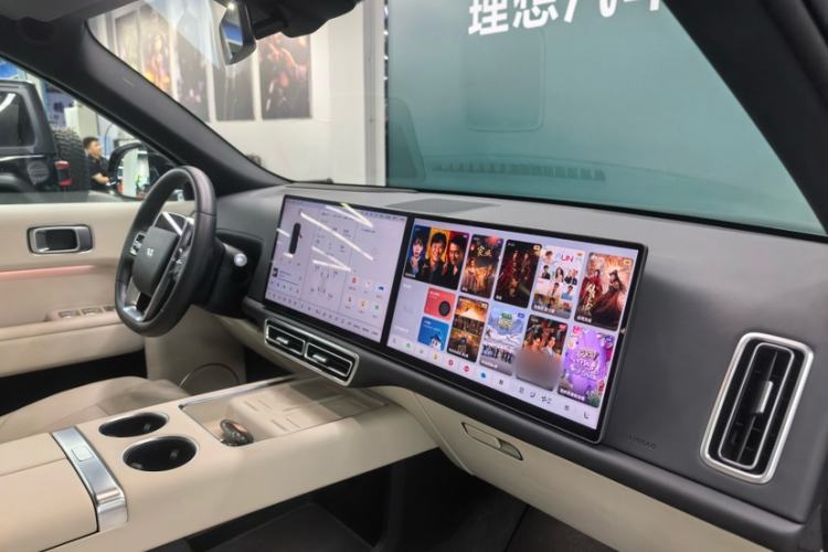 Used Li Auto L8 2025 Ultra Smart Refreshed Edition Interior 7