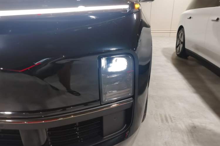 Used Li Auto L8 2025 Max Smart Refresh Edition Left Front Headlight
