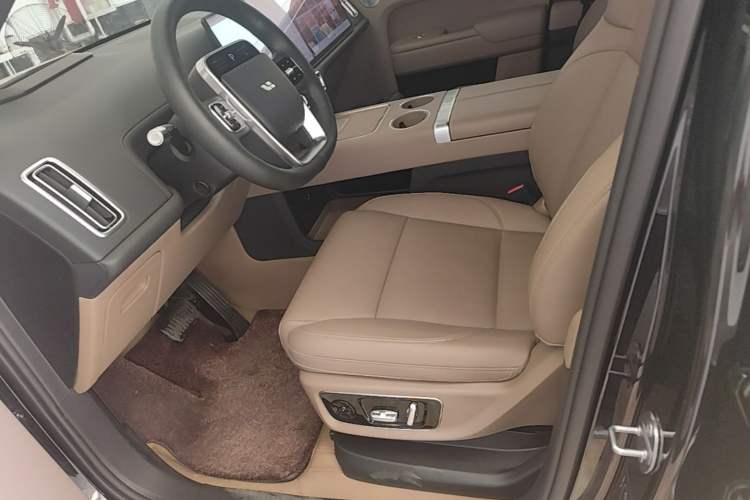 Used Li Auto L8 2025 Max Smart Refresh Edition Left Front Seat