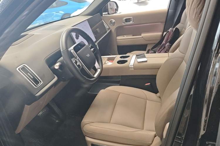 Used Li Auto L8 2025 Ultra Smart Refreshed Edition Left Front Seat