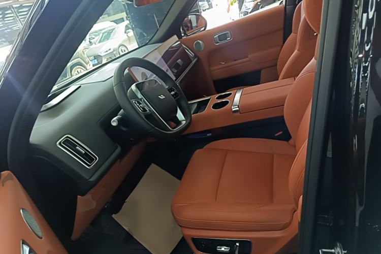 Used Li Auto L8 2025 Ultra Smart Refreshed Edition Left Front Seat