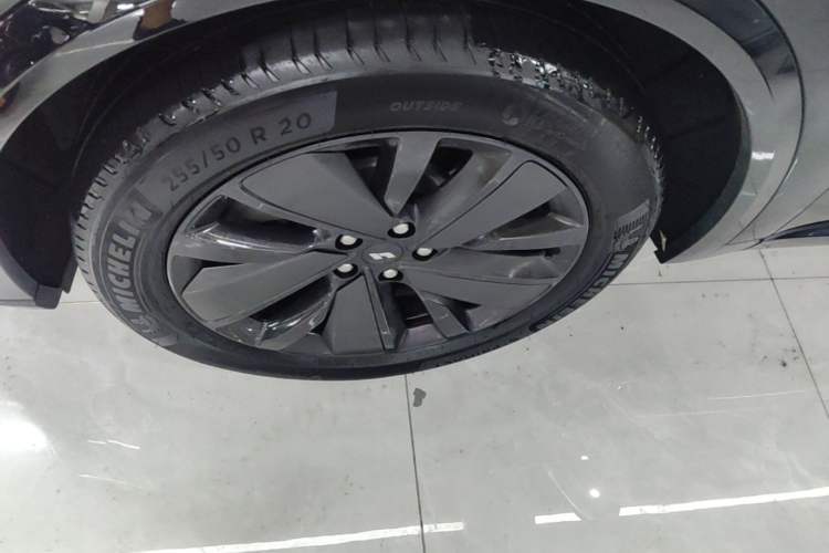 Used Li Auto L8 2025 Max Smart Refresh Edition Left Front Wheel Hub