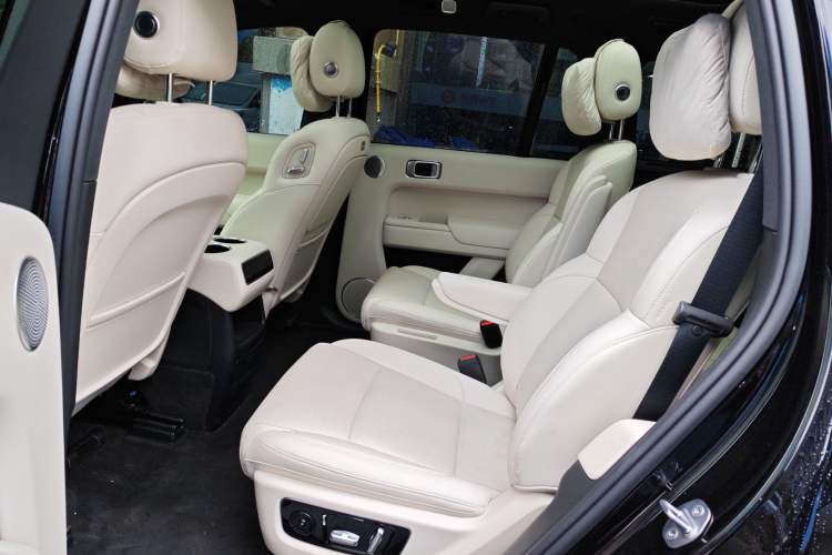 Used Li Auto L8 2025 Pro Smart Refresh Edition Left Rear Seat