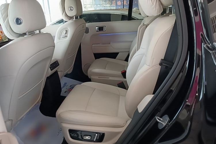 Used Li Auto L8 2025 Max Smart Refresh Edition Left Rear Seat