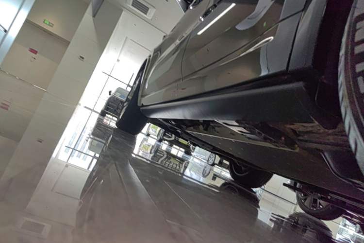 Used Li Auto L8 2025 Max Smart Refresh Edition Left Side Sill