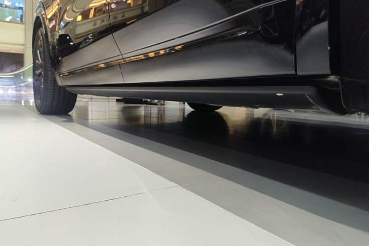 Used Li Auto L8 2025 Max Smart Refresh Edition Left Side Sill