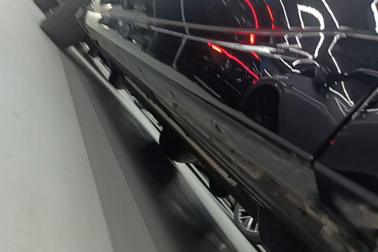 Used Li Auto L8 2025 Max Smart Refresh Edition Left Side Sill