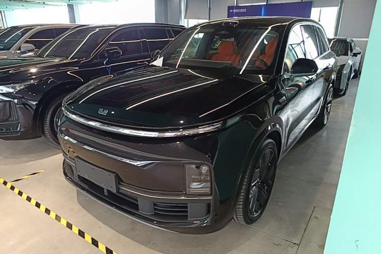 Used Li Auto L8 2025 Max Smart Refresh Edition Guazi used car, China used car export, Used car for sale, Used Li Auto cars, Cheapest cars for sale