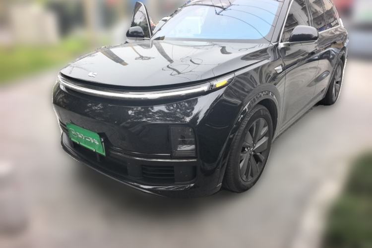 Li Auto L8 2025 Max Smart Refresh Edition