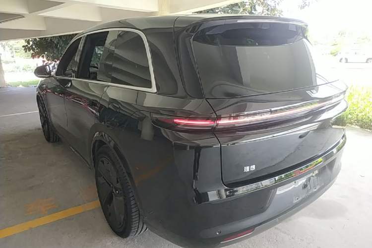 Used Li Auto L8 2025 Ultra Smart Refreshed Edition Rear Left 45 Deg