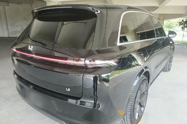 Used Li Auto L8 2025 Ultra Smart Refreshed Edition Rear Right 45 Deg