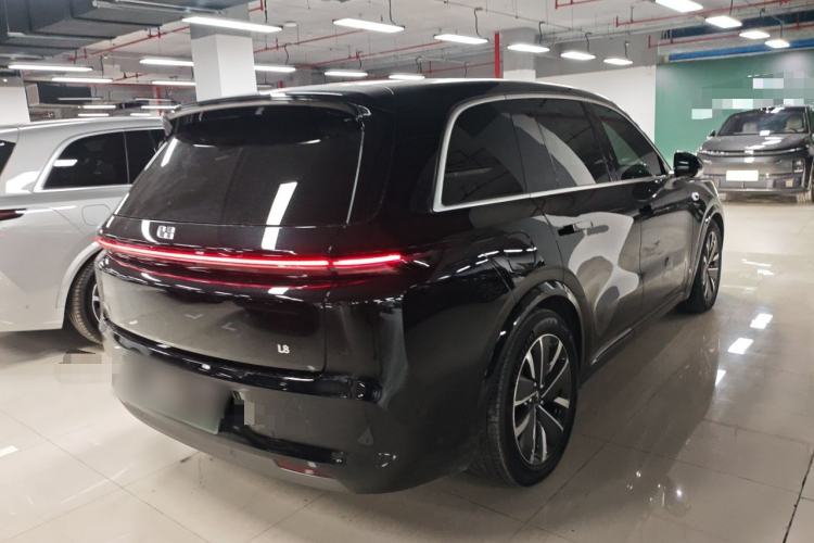 Used Li Auto L8 2025 Max Smart Refresh Edition Rear Right 45 Deg