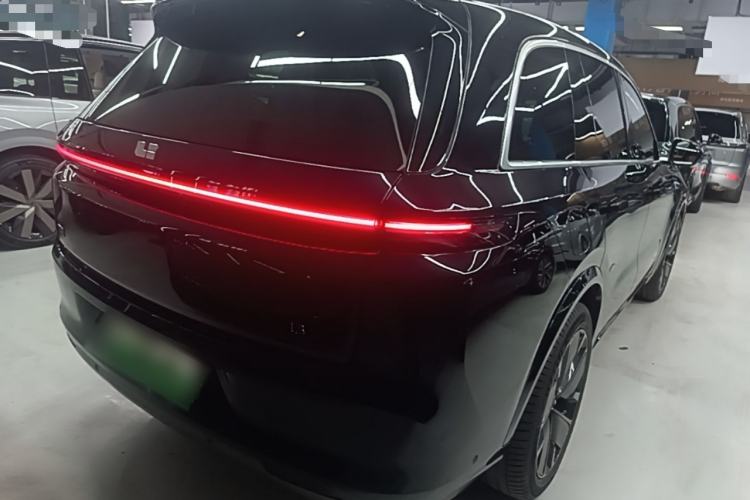 Used Li Auto L8 2025 Max Smart Refresh Edition Rear Right 45 Deg
