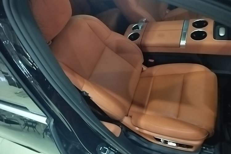 Used Li Auto L8 2025 Max Smart Refresh Edition Right Front Seat